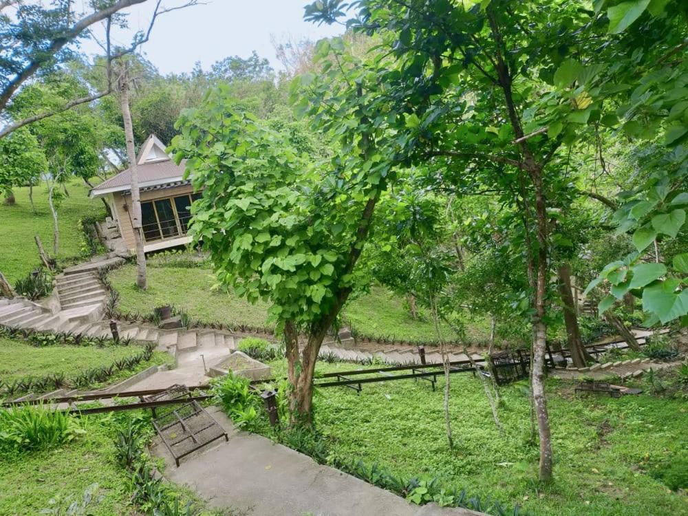 Tugawe Cove Resort Colongcocon Εξωτερικό φωτογραφία