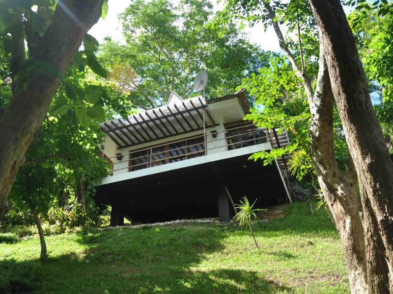 Tugawe Cove Resort Colongcocon Εξωτερικό φωτογραφία